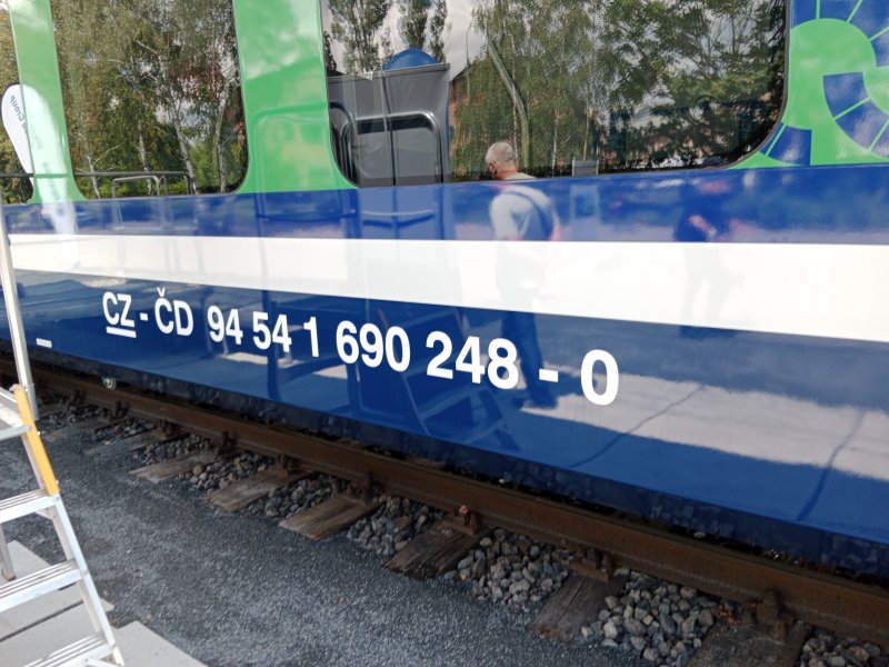 690 248-0