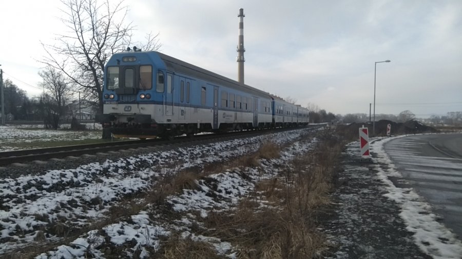 843 023-3