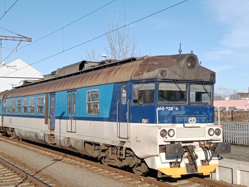 460 028-4