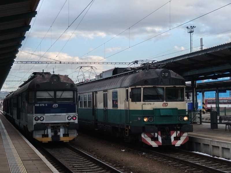 460 075-5