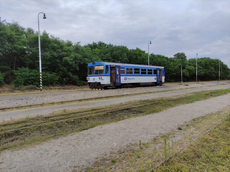 810 573-6