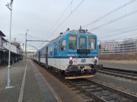 842 032-5