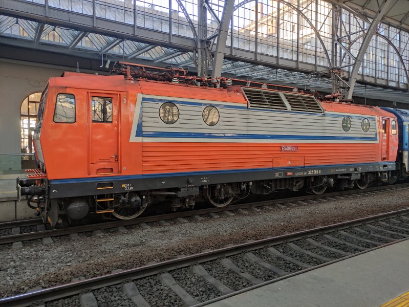 362 001-0