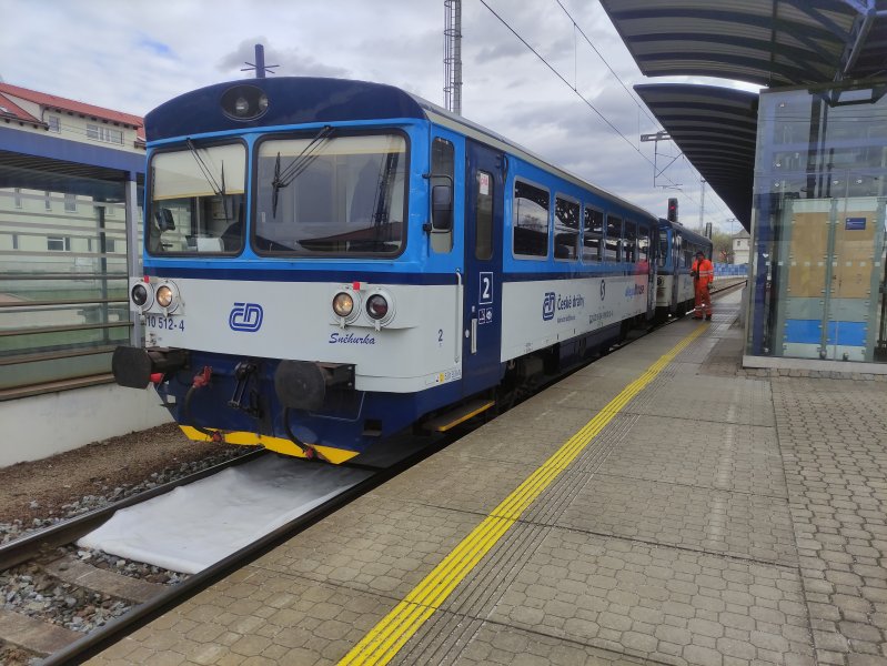 810 512-4