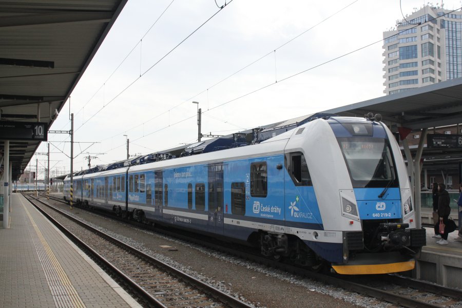 640 219-2