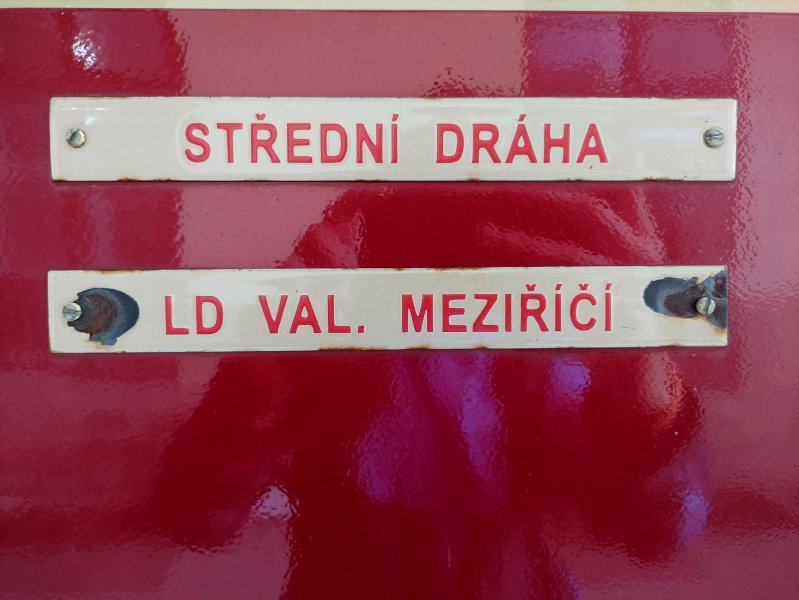 810 002-6