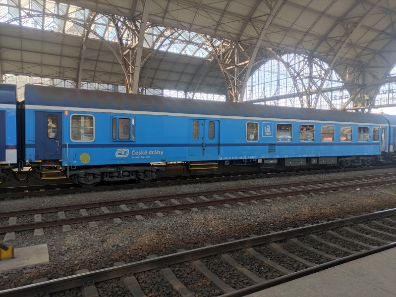 82-40 378-6