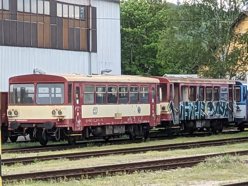 93-29 094-2