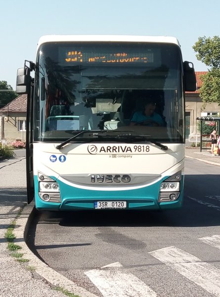 9818