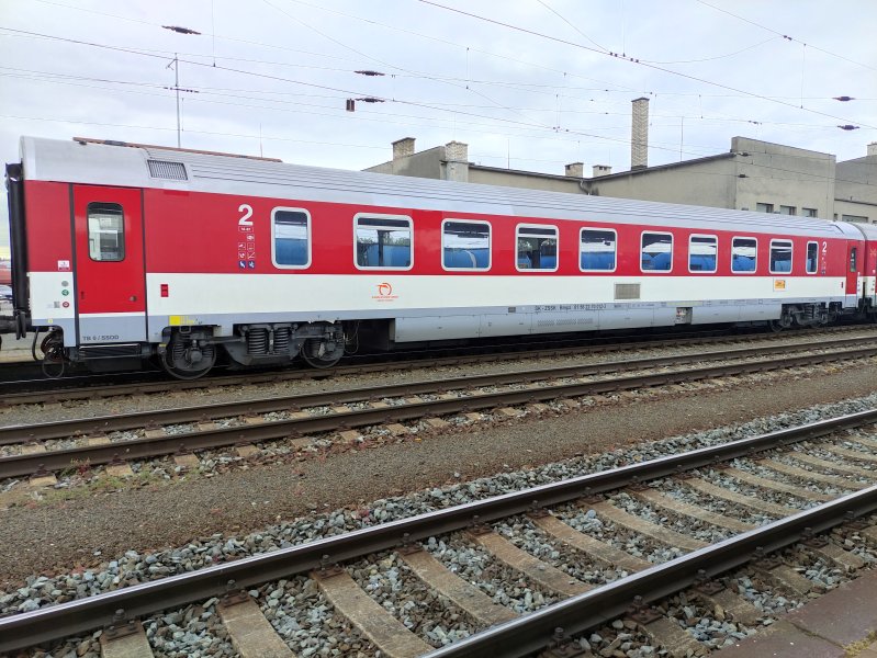 22-70 012-3