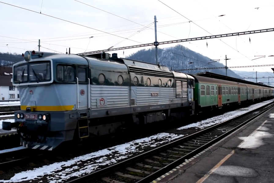 754 084-2