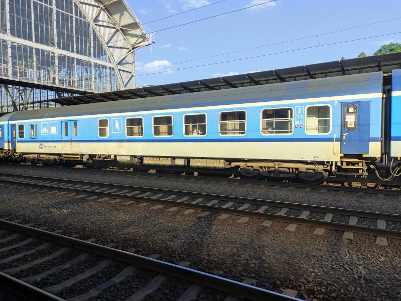 82-40 407-3