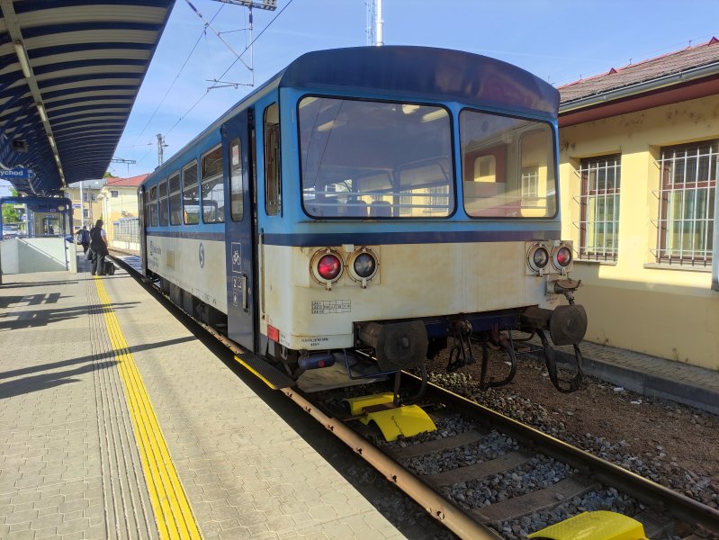 93-29 080-1