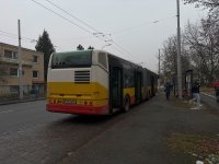 275