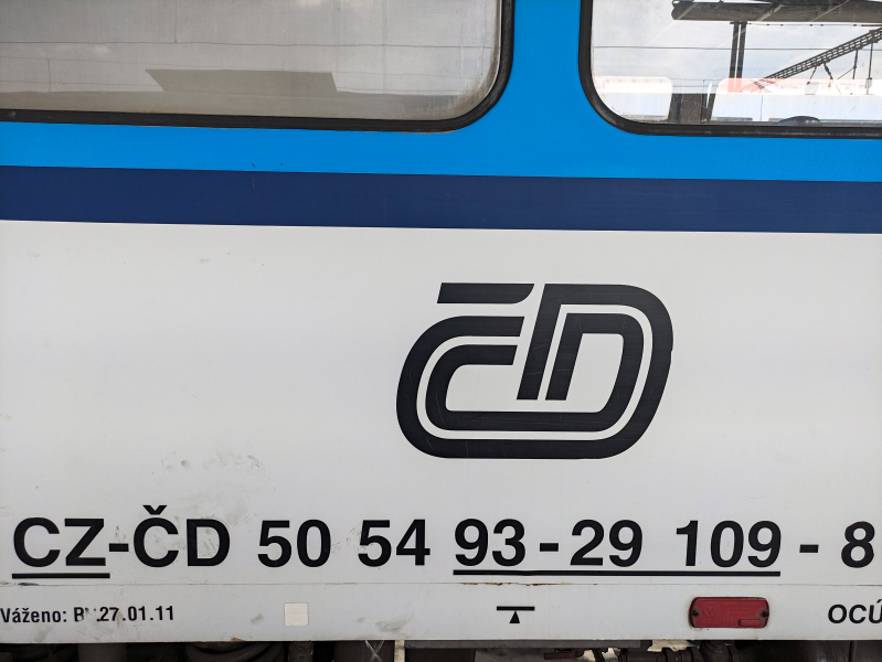 93-29 109-8