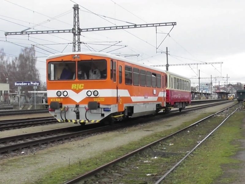811 020-7