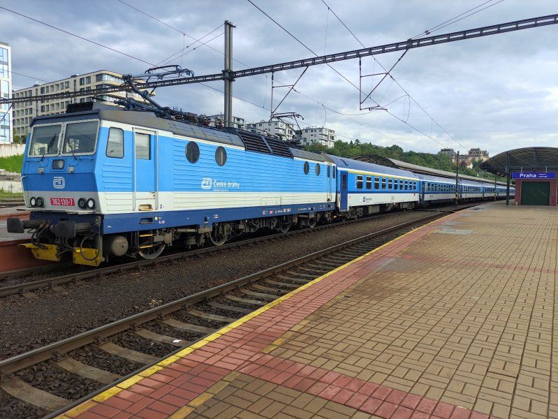 362 130-7