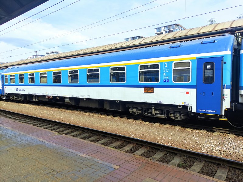 19-70 008-8
