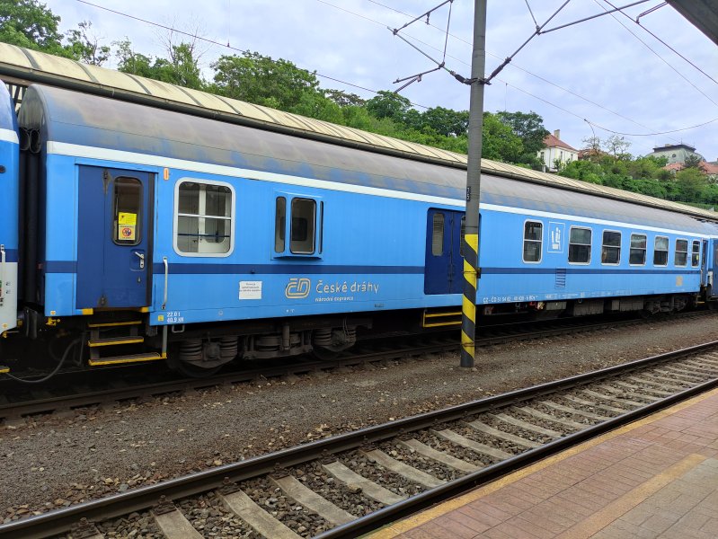 82-40 439-6