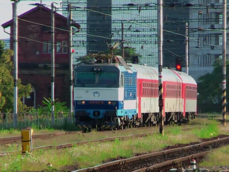 350 013-9