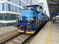 743 212-3