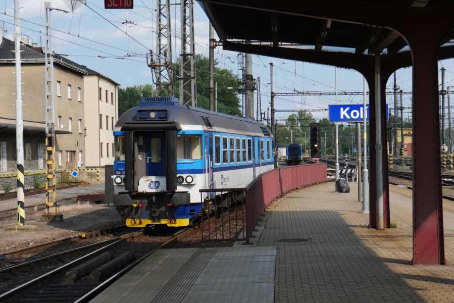854 015-5