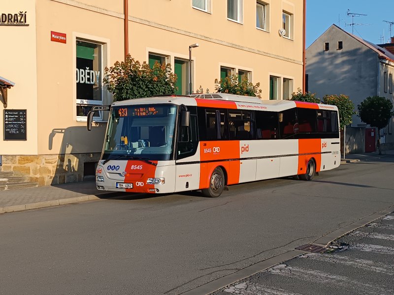 8545