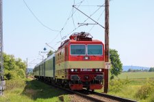 263 002