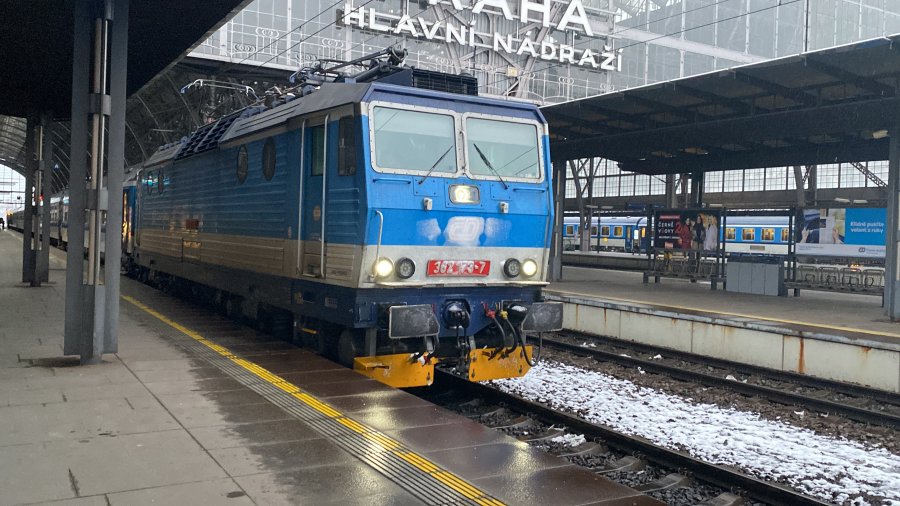 362 173-7