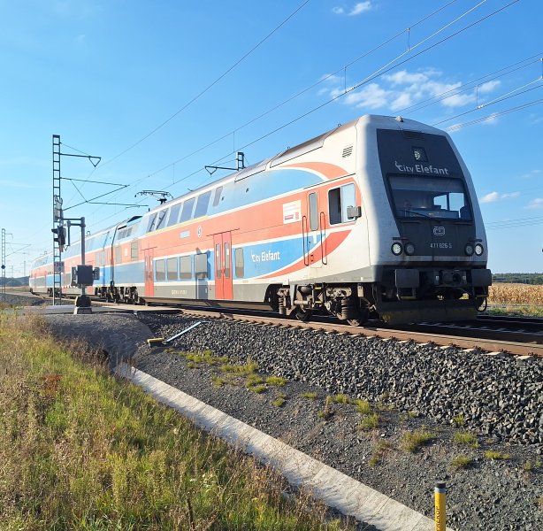 471 026-5