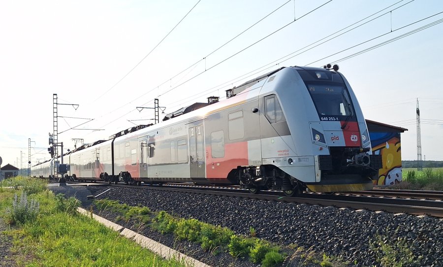 640 253-1