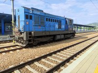 742 289-2