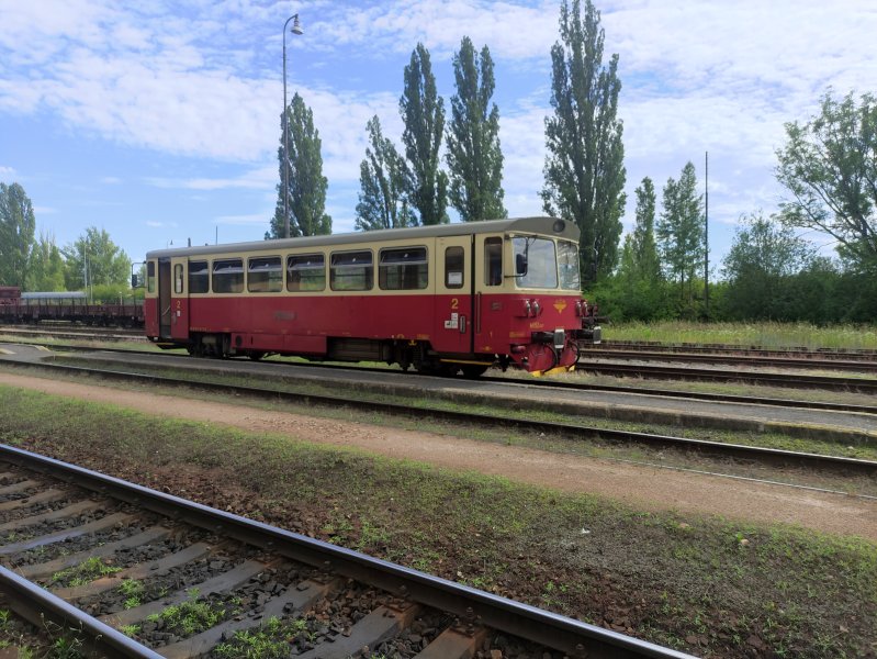 810 517-3