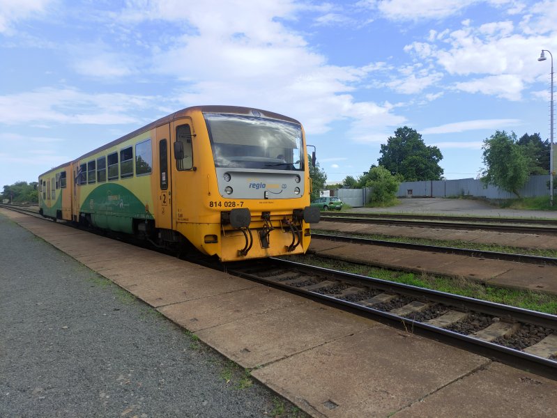 814 028-7