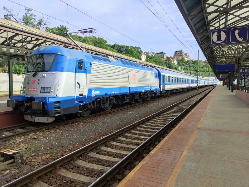 380 005-9