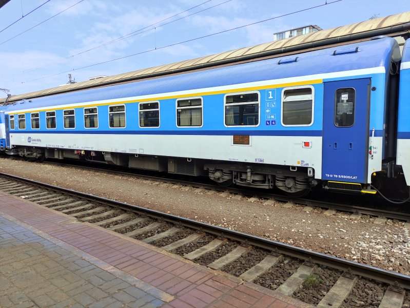 19-70 008-8